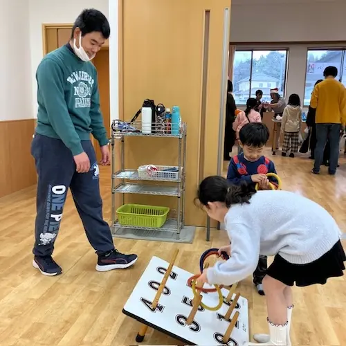 12/21(日)　こども食堂inにじいろカフェ　～　はぐもぐさんとコラボ　～