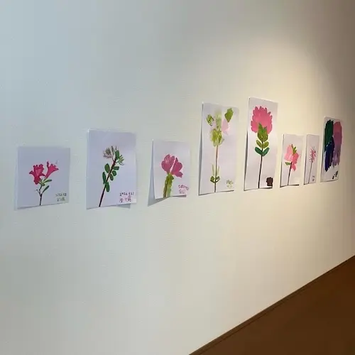 キミコ方式の絵画教室で作品　NPO法人まつぼっくり